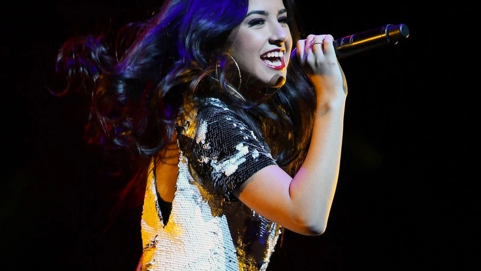 Becky G performing in December 2013 in Chicago