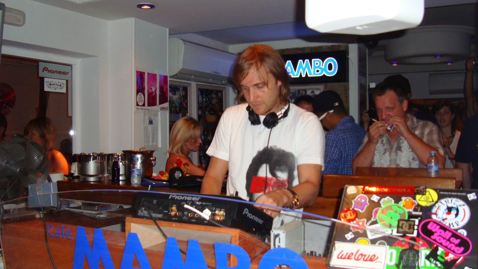 David Guetta DJ'ing at one of his official pre-parties at Café_Mambo, Ibiza