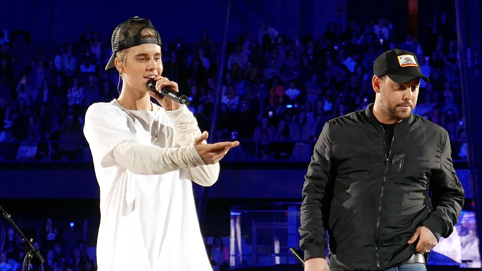 Justin Bieber durante un concierto en el Allstatae Arena en Rosemont, Illinois (2015)