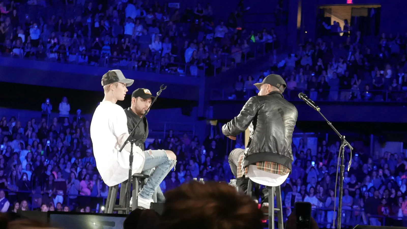 Justin Bieber durante un concierto en Allstatae Arena en Rosemont, Illinois (2015)