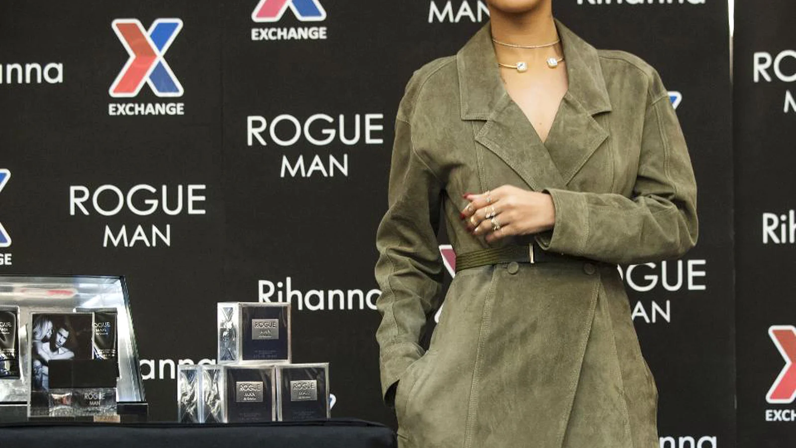Rihanna at Fort Belvoir Army & Air Force Exchange Service