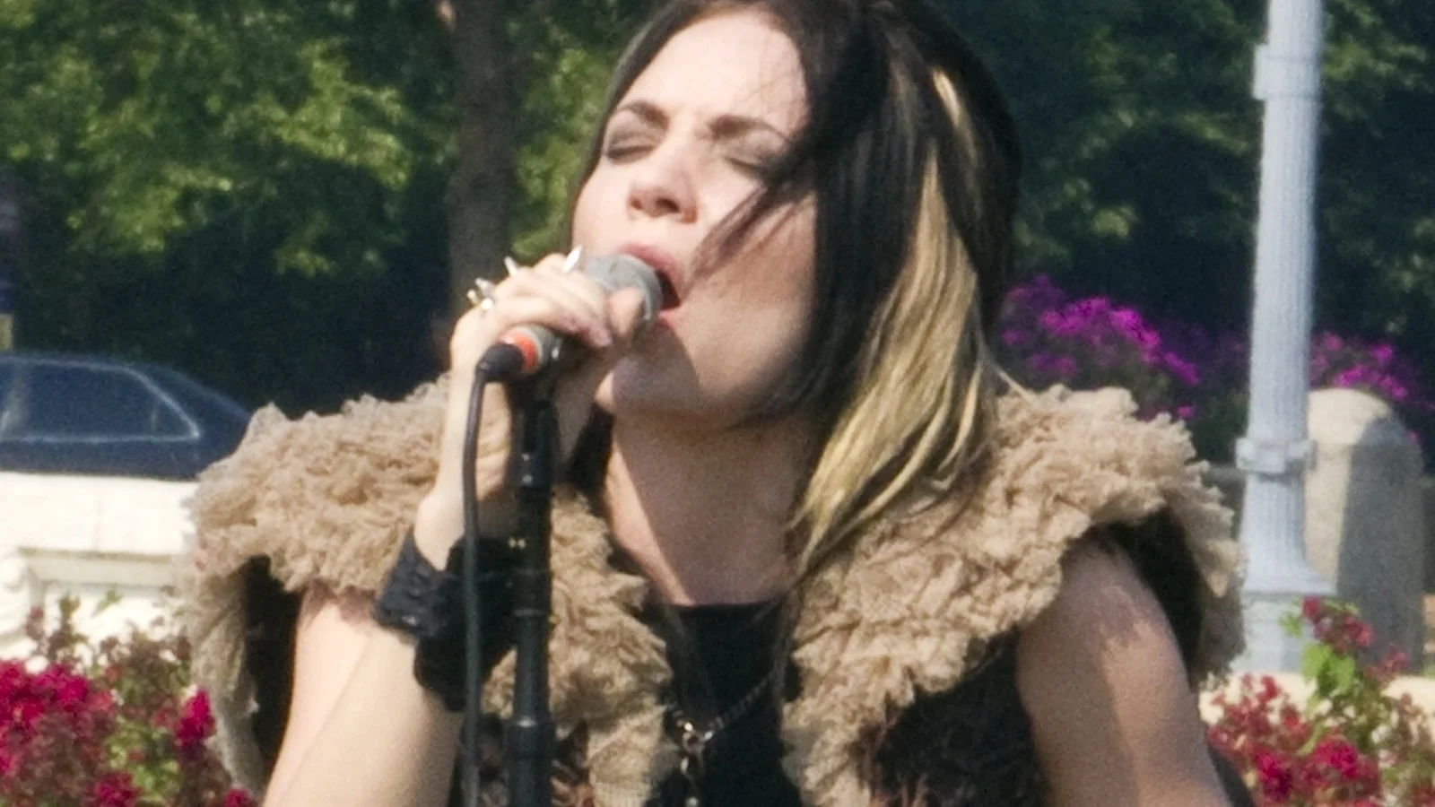 Skylar Grey chantant au Tibet Talk For World Peace à Washington.