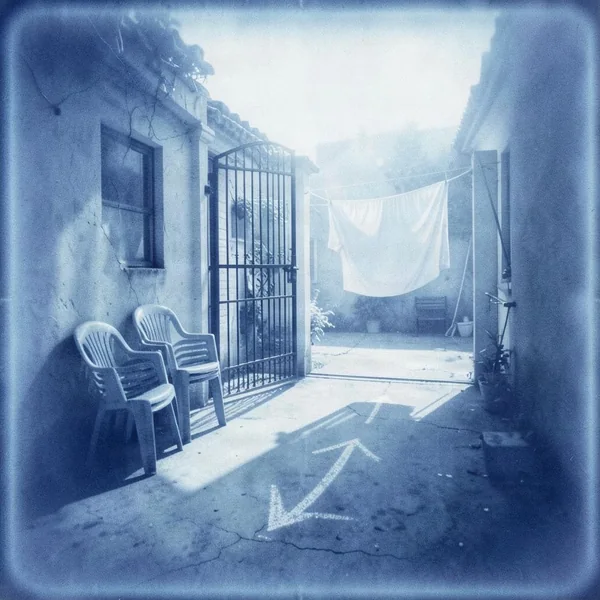 Kusasa, Same Address artwork
