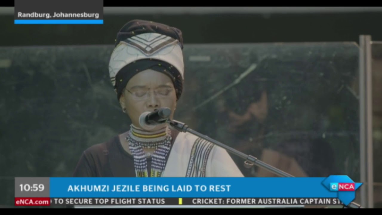 Noxolo Grootboom reads out Akhumzi's obituary