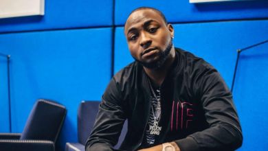 Davido Shares Photo Of His Daughters Together In The US