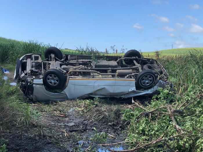 Over Seven Dead After Mini-Bus Rolls Down Embankment In Kzn 2
