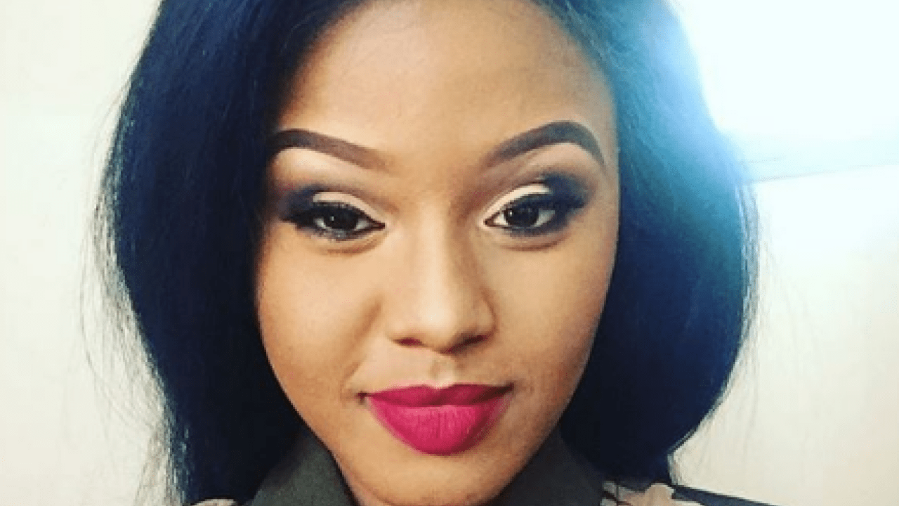 Babes Wodumo Returns The Favour To Trolls Bashing Her For Gumtree “Useless” Comments