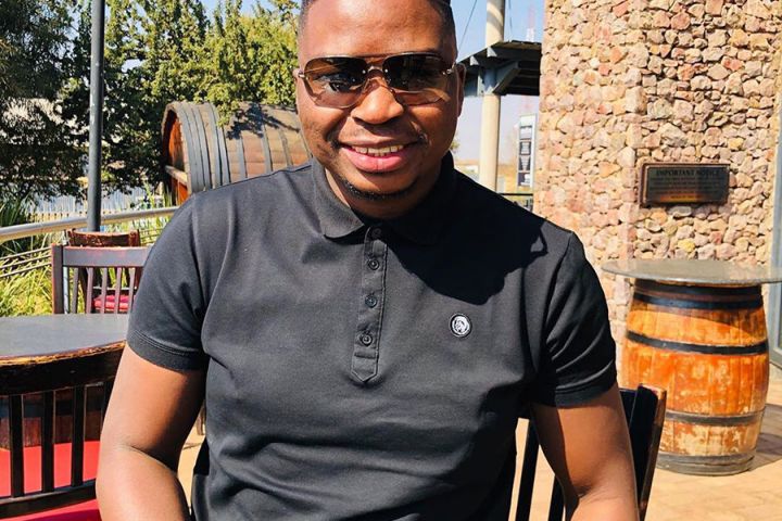 Dr Tumi Clarifies That He Is A Qualified Doctor In Response To Dj Cleo’s Tweet 1
