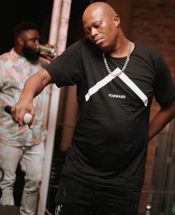 Mampintsha Records A New Song With The Trompies