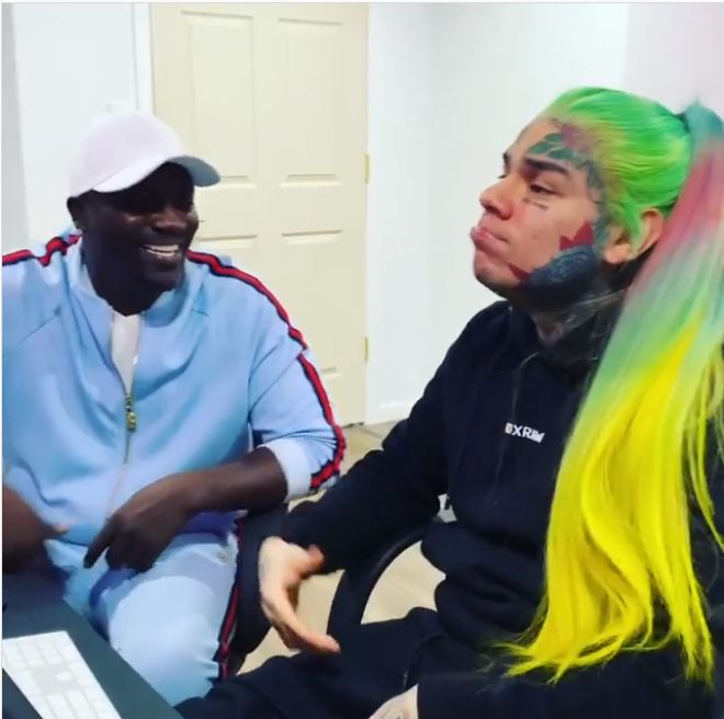 6ix9ine & Akon Link Up For “Locked Up Part 2”, Prompting Reactions From Styles P & Fans