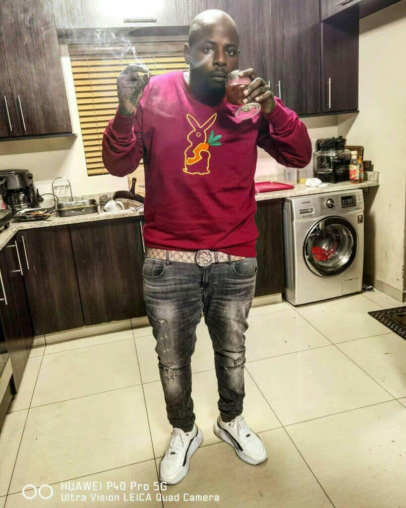Fans Mock Dj Maphorisa For Having A Small Kitchen 2