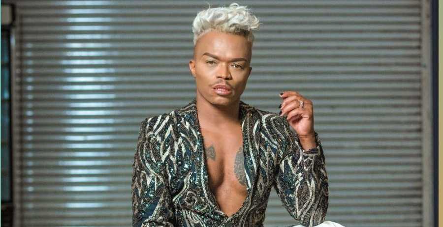 Somizi “Mistakenly” Throws A Jacket Of Cash At Crowd During Live Performance