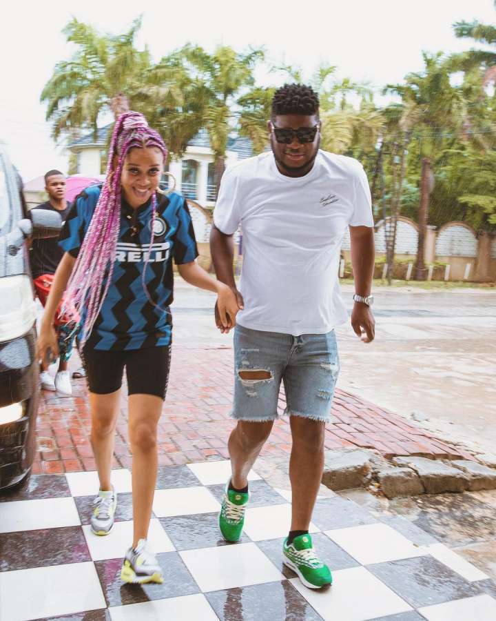 Sho Madjozi Calls Her Team &Quot;Family&Quot; 9
