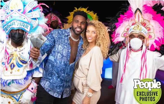Jason Derulo &Amp; Girlfriend Jena Frumes Are Expecting A Son 1
