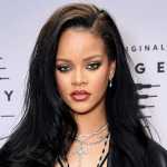 PIcs: Rihanna Flexes Baby Bump in Bra & Baggy Trousers