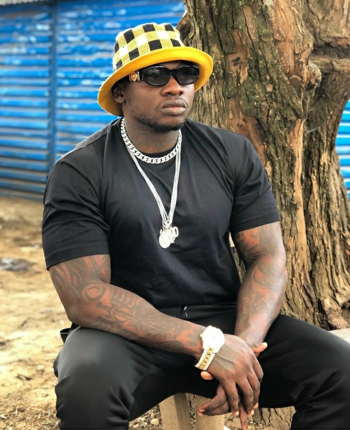 Khaligraph Jones Biography: Age, Net Worth, Wife, Real Name, Cars, Awards, Child & Contact Details