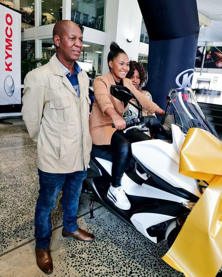 Idols Sa Winner Zama Khumalo Receives Scooter From Reality Show 5
