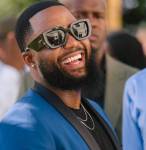 Cassper Nyovest’s “LOL” Moment After Finding A Painting of Him (Video)