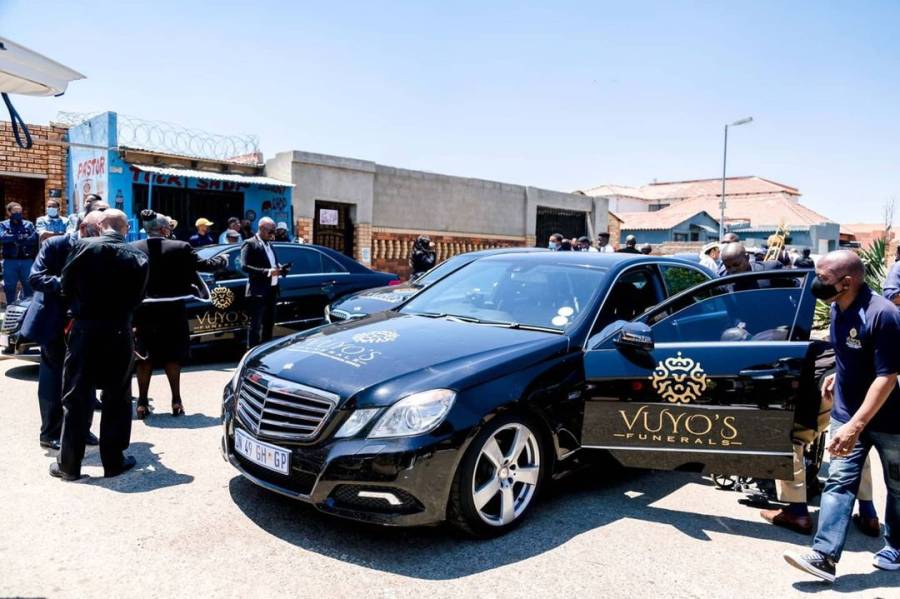 Somizi'S Sister'S Burial In Pictures 4