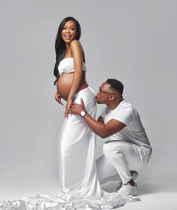 K Naomi &Amp; Hubby Show Off Baby Bump In Photoshoot 3