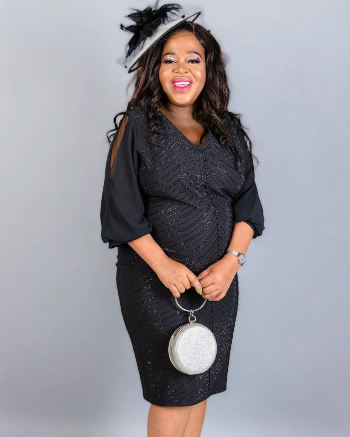 Dr Winnie Mashaba Is Expecting - See Pregnancy Photos 2