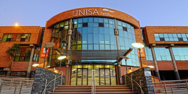 UNISA Issues Statement After Protesting Workers Union Interrupt Graduation Ceremony