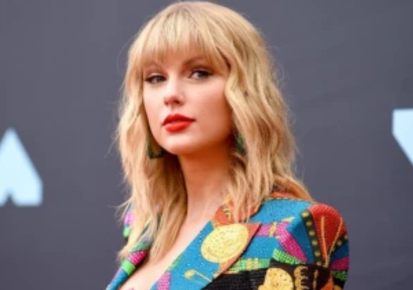 Taylor Swift to Receive an Honorary Doctorate from New York University