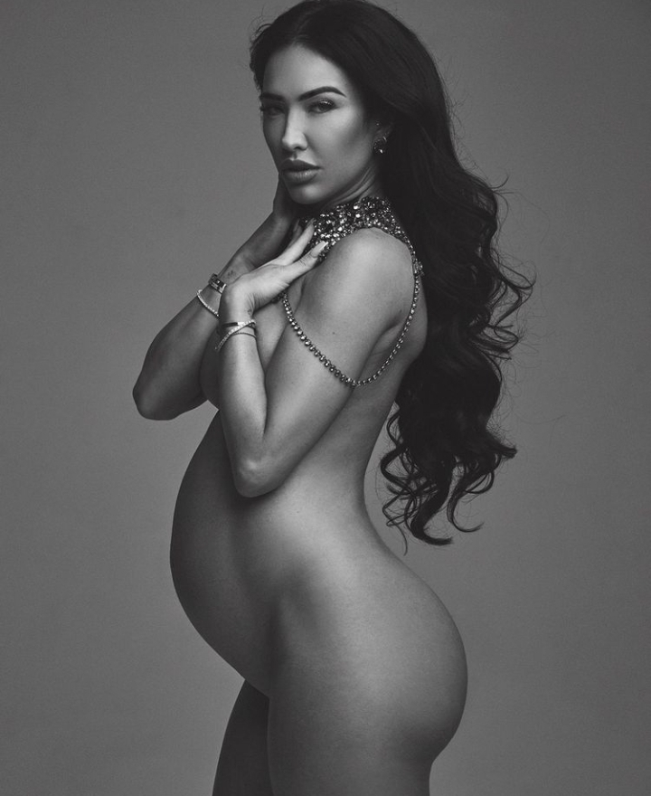 Bre Tiesi Strips Down, Shares Magical Pregnancy Snaps With Nick Cannon 2
