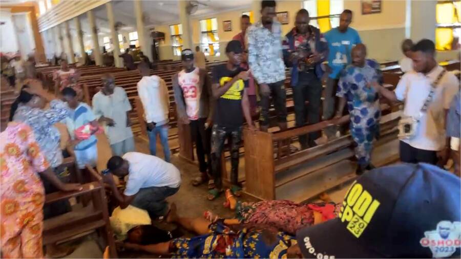 Terrorists Attack In Catholic Church In Owo, Ondo, Leaves Many Dead