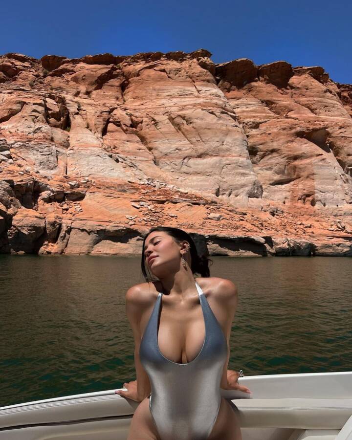 Kylie Jenner Ignites Hot Girl Summer With “Lake Life” Snaps 3