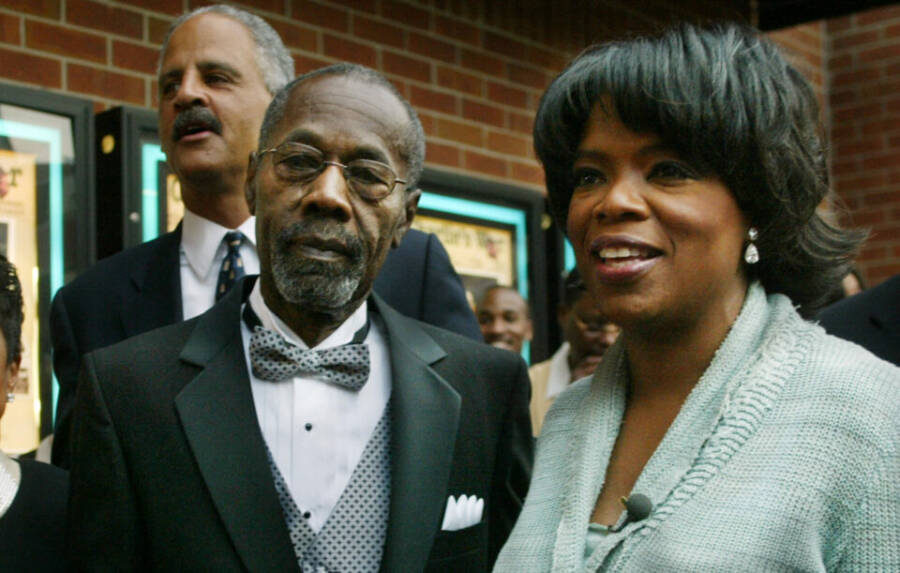 Oprah Winfrey’s Father, Vernon Winfrey, Dead At 89