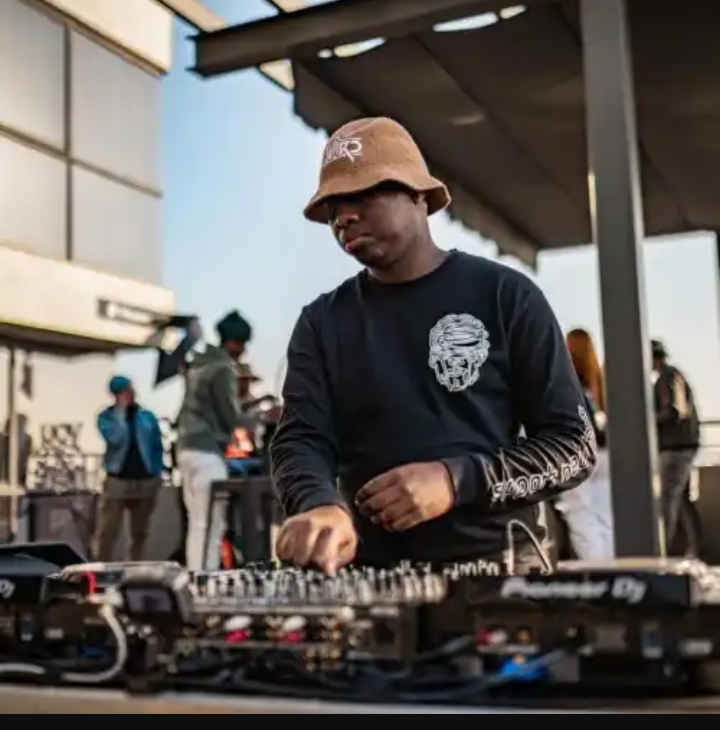 Caiiro &Amp; Enoo Napa – The Lab Johannesburg Mix 1
