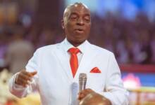 Bishop David Oyedepo Biography: Age, Wife, Children, Books, Net Worth, House, Cars & Private Jet