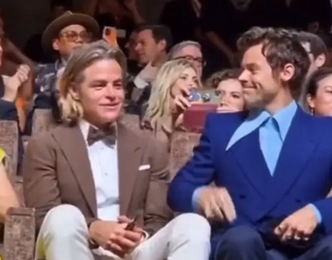 Viral Clip Of The Moment Harry Styles Allegedly Spat On Chris Pine