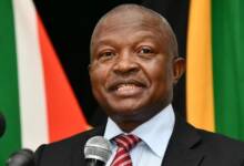 David Mabuza Biography: Age, Family, Salary, Daughter, Education, Qualifications, House & Contact Details