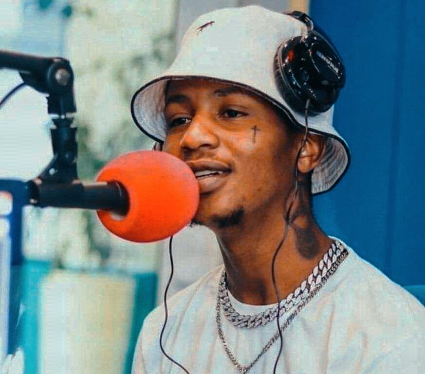 Emtee Reacts To Claims That Blxckie Bagged More Features Than Him This Year
