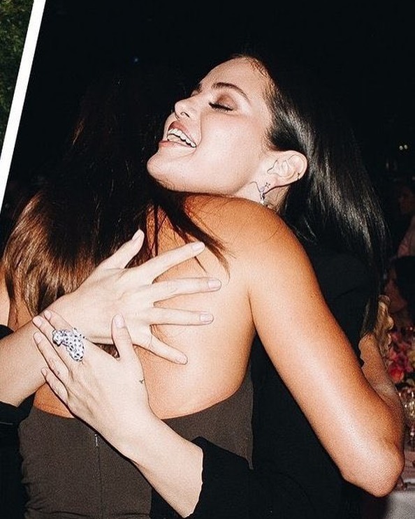 Selena Gomez &Amp; Hailey Bieber Conflict Rumours With Hug At The Academy Museum Gala 2