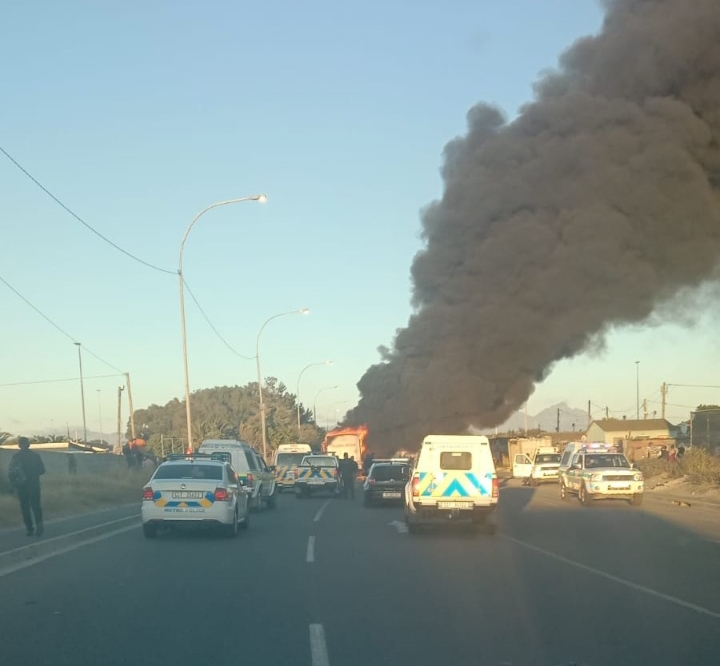 Golden Arrow Buses Torched In Cape Town Taxi Strike 1