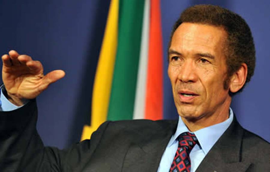 Pengadilan Botswana Mengeluarkan Surat Penangkapan Untuk Mantan Presiden Ian Khama