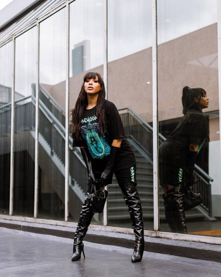 In Video &Amp; Pictures: Aka'S Girl Nadia Nakai Launches New Merch, Mother, Lynn, Celebrates 3
