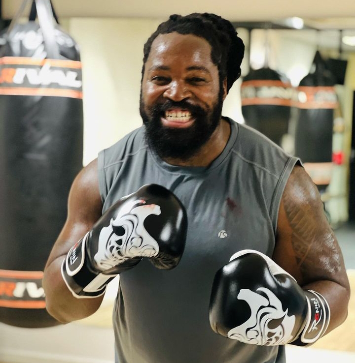Celebrity Boxing: Big Zulu’s Photos With Personal Trainer Leaves Mzansi With Many Questions