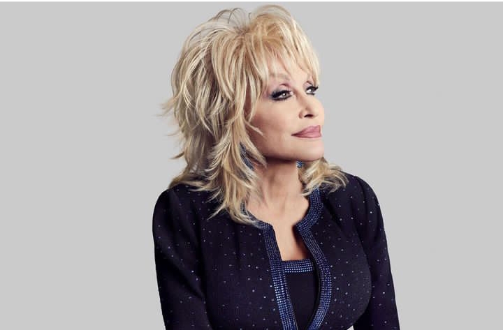 Dolly Parton Gives Surprise Call To A Dying Fan Before Christmas 1