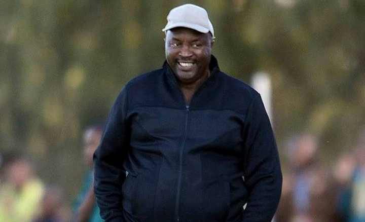 Jomo Sono Biography: Age, Net Worth, Wife, Daughter, Businesses, Cars, House, Father & Football Career