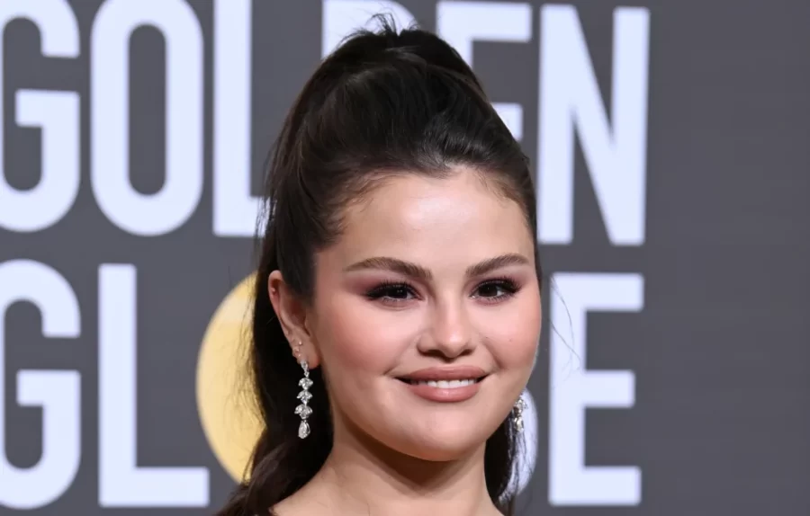 Selena Gomez Reportedly Dating Drew Taggart Of Chainsmokers