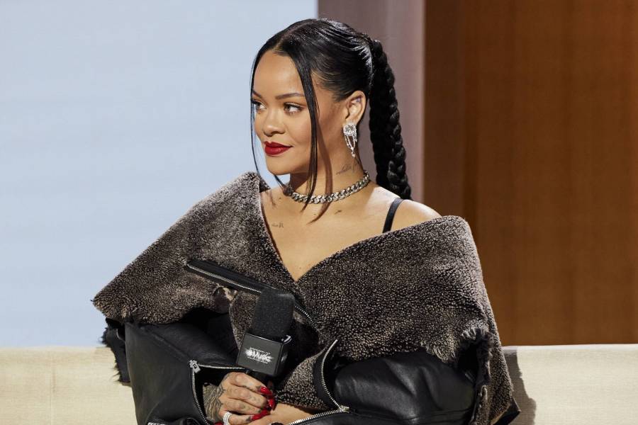 Breaking: Rihanna On Returning To The Stage At Apple Music'S Halftime Show And Her Musical Next Chapter 1