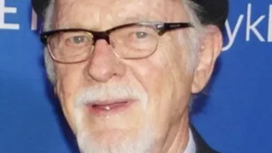 Celebrated Actor Louis Van Niekerk Dead At 87