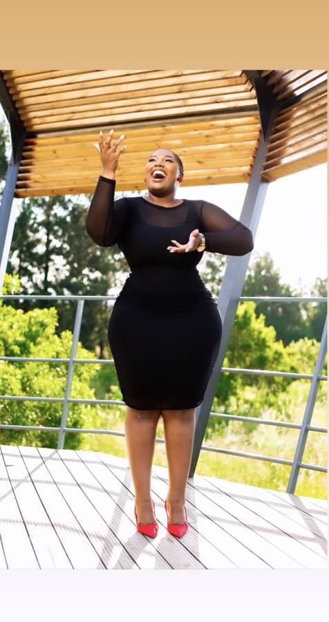 Mzansi Excited As Laconco Reveals Hourglass Figure To Celebrate Valentine’s Day (Pictures) 4