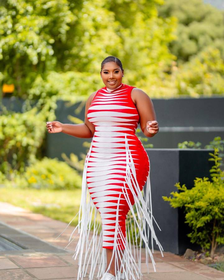 Laconco Causes Heat Wave With Pictures Showing Her Splendid Figure - See Reactions 3