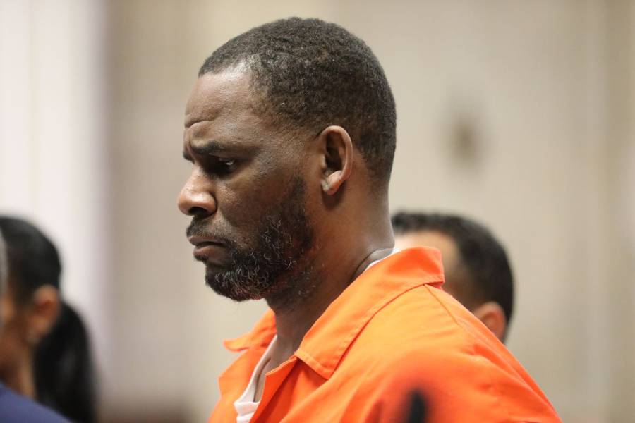 R. Kelly Bags Fresh 20 Years Sentence For Child Pornography 1