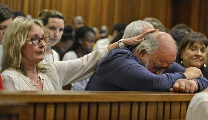 Reeva Steenkamp’s Parents To Reject Oscar Pistorius Parole Bid